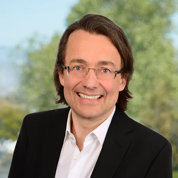 Dr. Peter Gulden